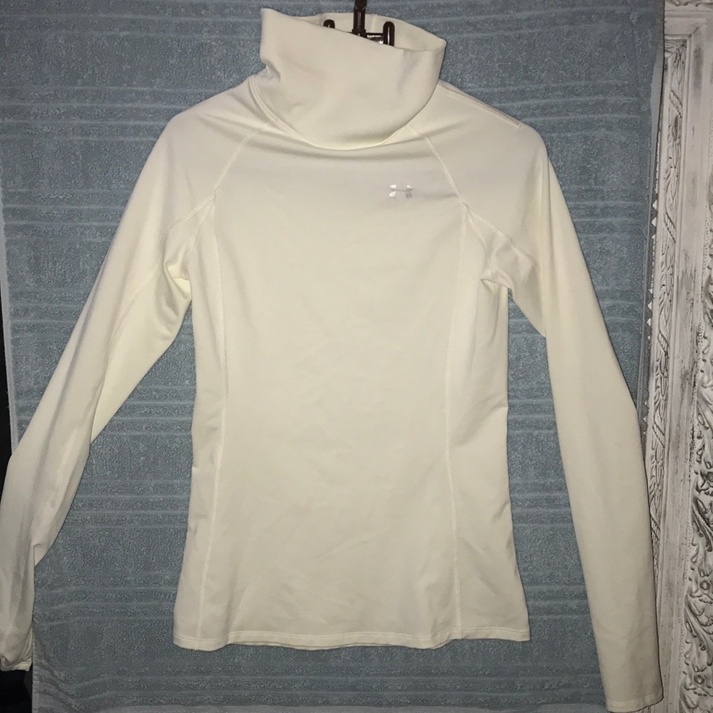 Under Armour Cold Gear Turtleneck size Small